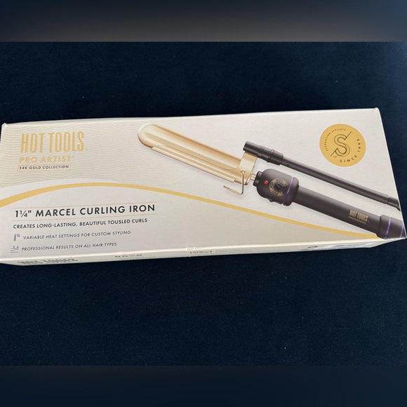 Hot Tools Pro Artist 24K Gold collection

1 1/4” Marcel Curling Iron - Picture 2 of 2